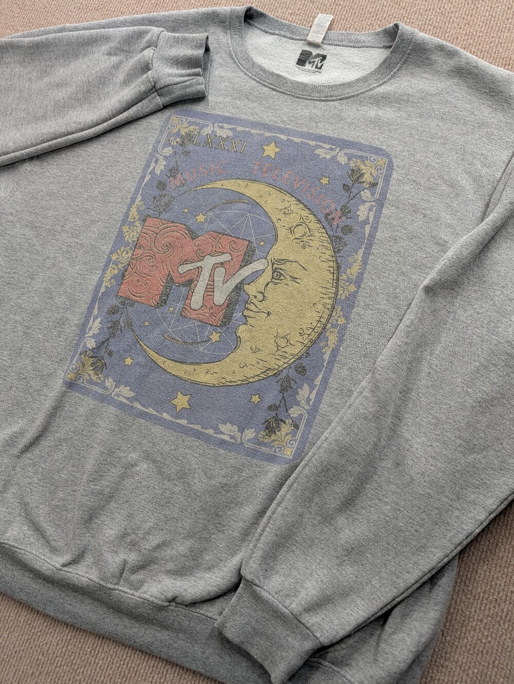 MTV Men's XL Gray Music Television Crewneck Pullover Sweatshirt Graphic Logo